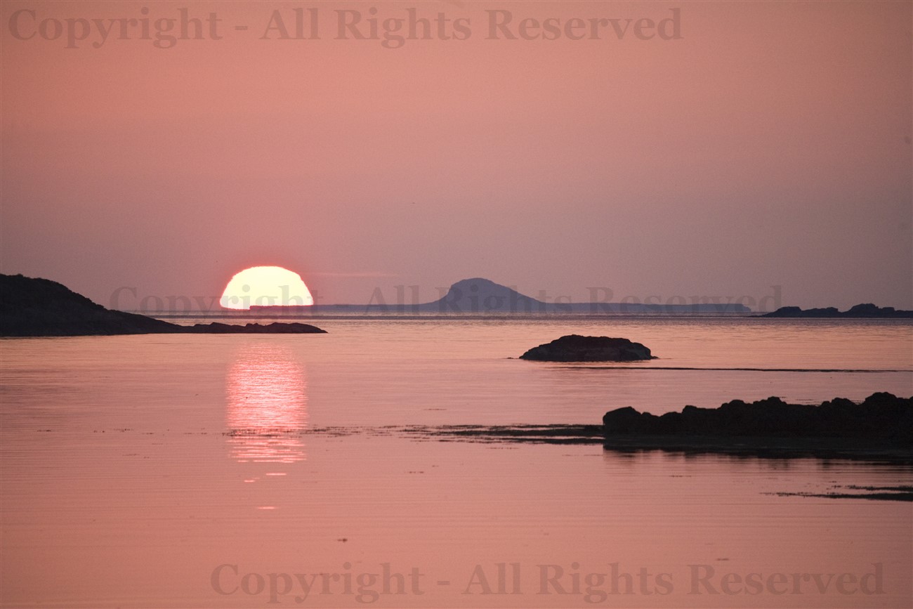 sunset over the Dutchman's Cap, Bunessan, Mull