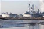 Grangemouth oil refinery and River Avon